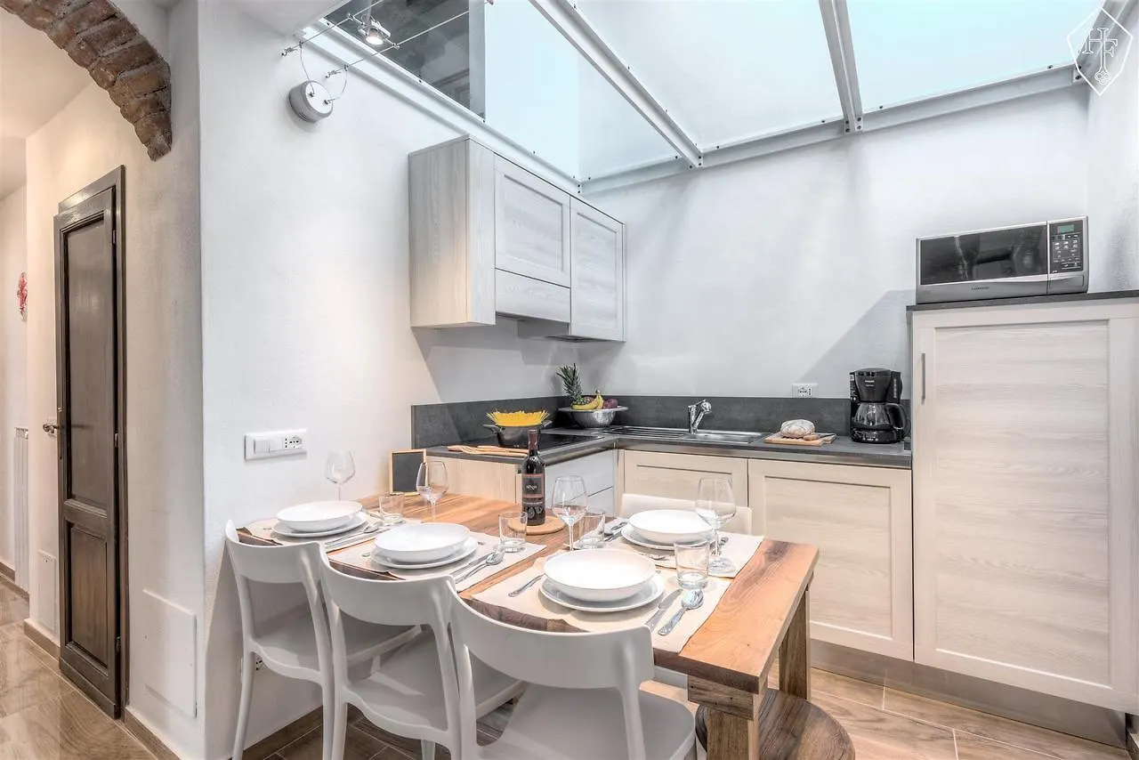 Signoria Elegant Apartment By Mmega Floransa