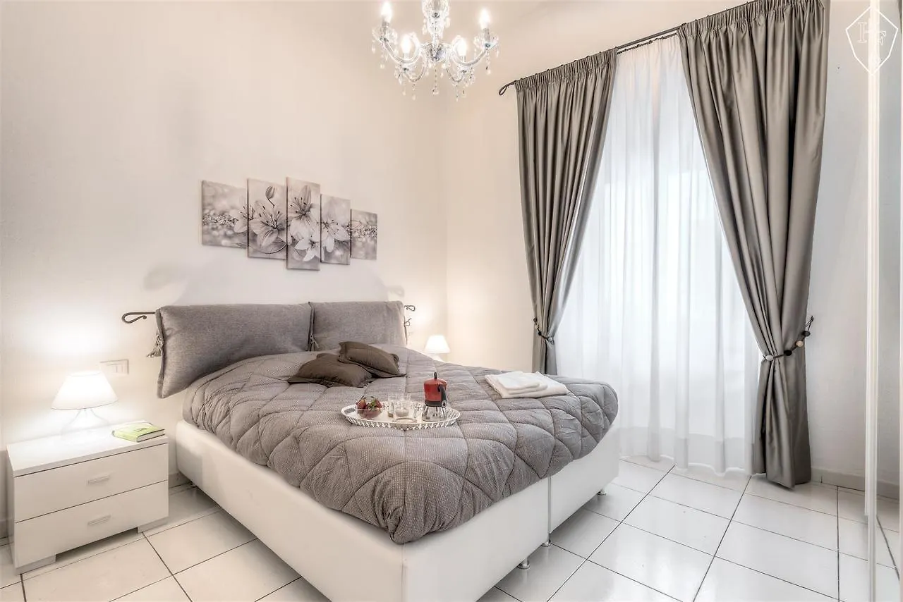 Signoria Elegant Apartment By Mmega Floransa